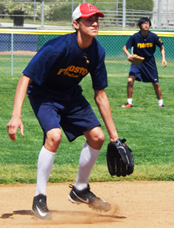 Frostig-School-Pasadena-Campus-School-Activities-Softball